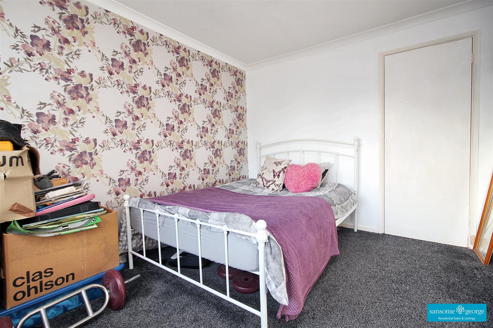 Ashampstead Road, Southcote, Reading